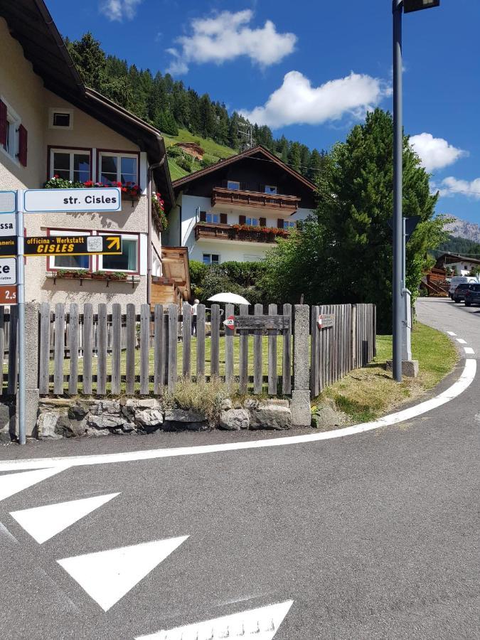 Apartamento La Terrazza Gardenese Santa Cristina Val Gardena Exterior foto
